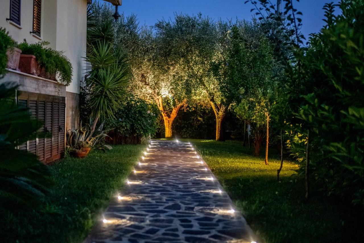 Villa Tigli Luxury B&B Martinsicuro Exteriér fotografie