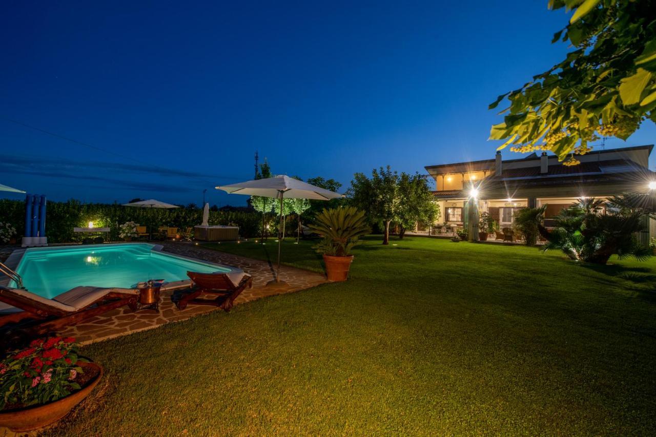Villa Tigli Luxury B&B Martinsicuro Exteriér fotografie